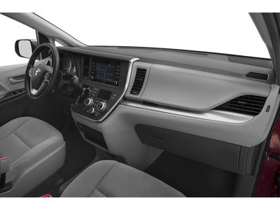 2019 Toyota Sienna XLE 8 Passenger