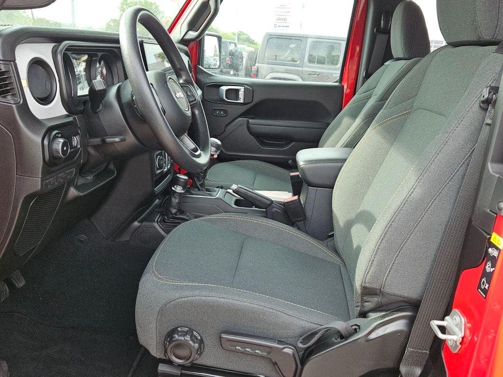 2025 Jeep Wrangler 2-Door Sport 4x4