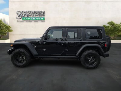 2025 Jeep Wrangler 4-Door Willys 4x4