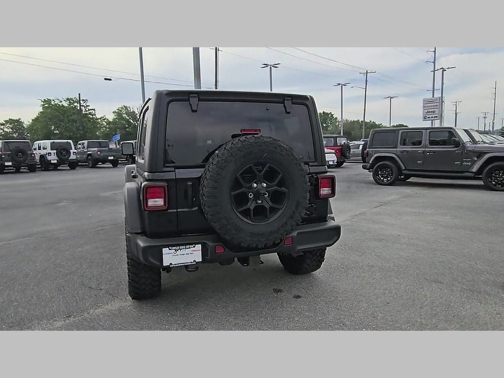 2025 Jeep Wrangler 4-Door Willys 4x4