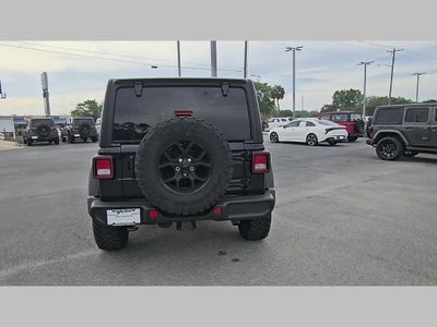 2025 Jeep Wrangler 4-Door Willys 4x4