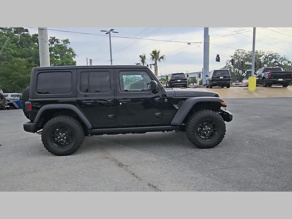 2025 Jeep Wrangler 4-Door Willys 4x4