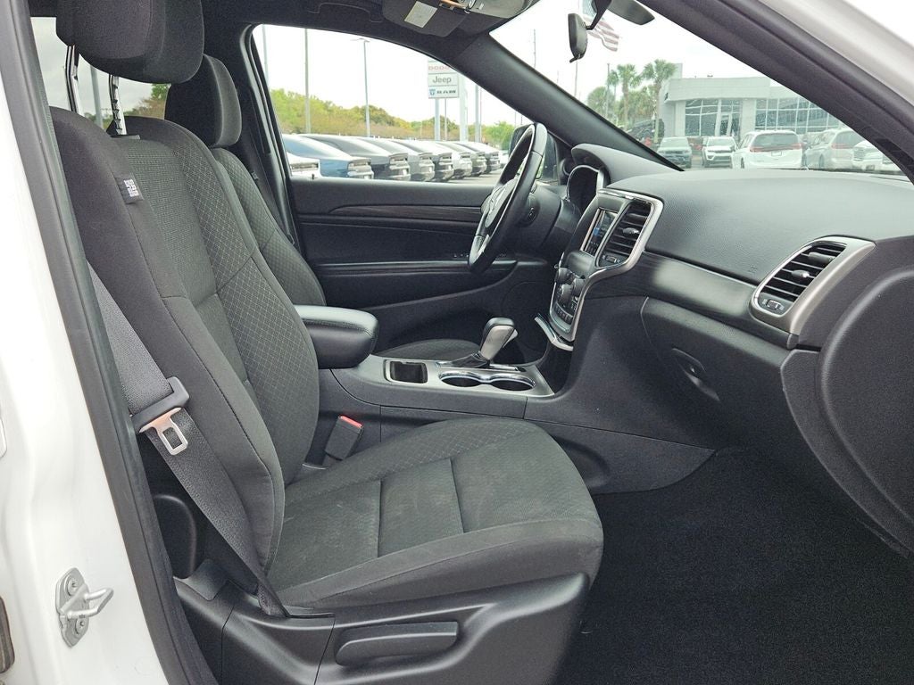 2019 Jeep Grand Cherokee Laredo E 4x4