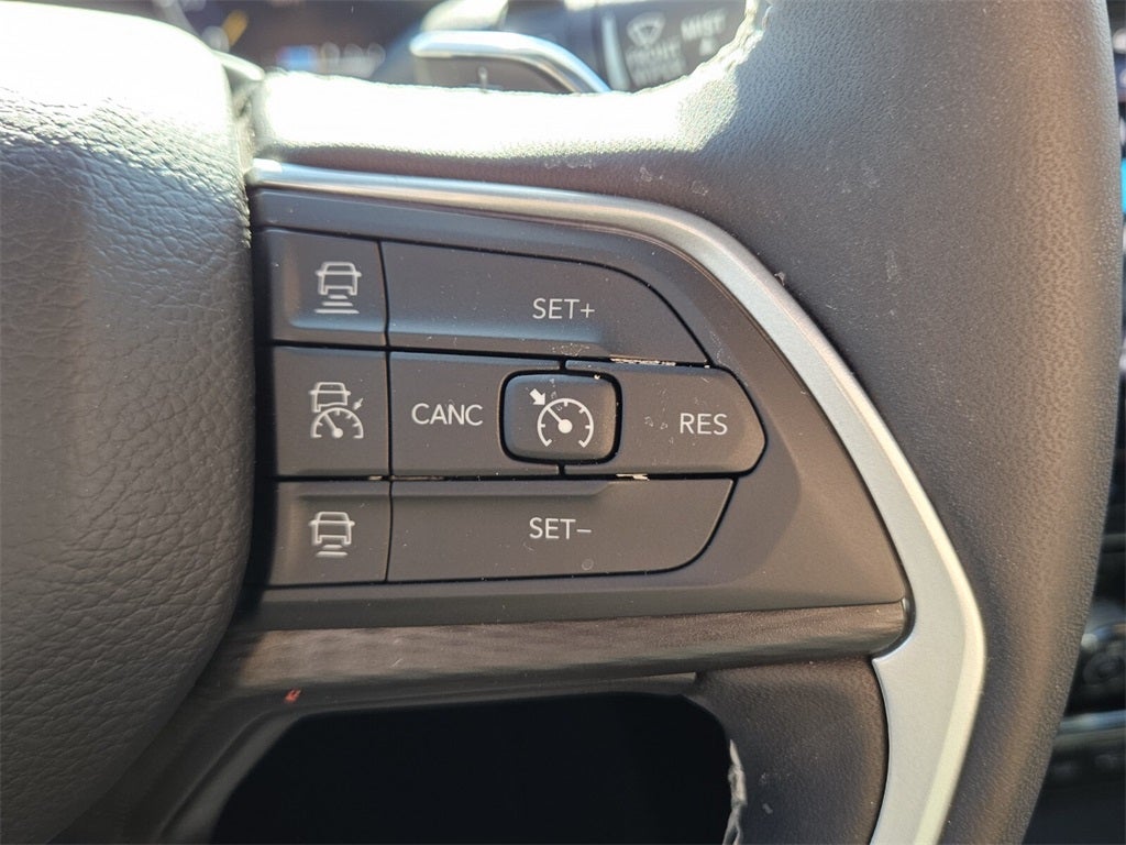 2025 Jeep Grand Cherokee Laredo X 4x2