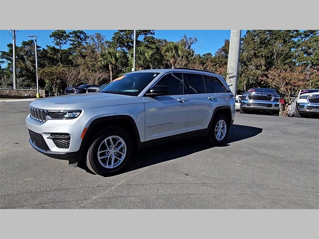 2025 Jeep Grand Cherokee Laredo X 4x2