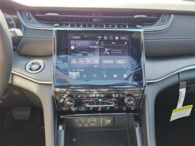 2025 Jeep Grand Cherokee GRAND CHEROKEE LAREDO X 4X2