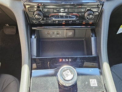 2025 Jeep Grand Cherokee GRAND CHEROKEE LAREDO X 4X2