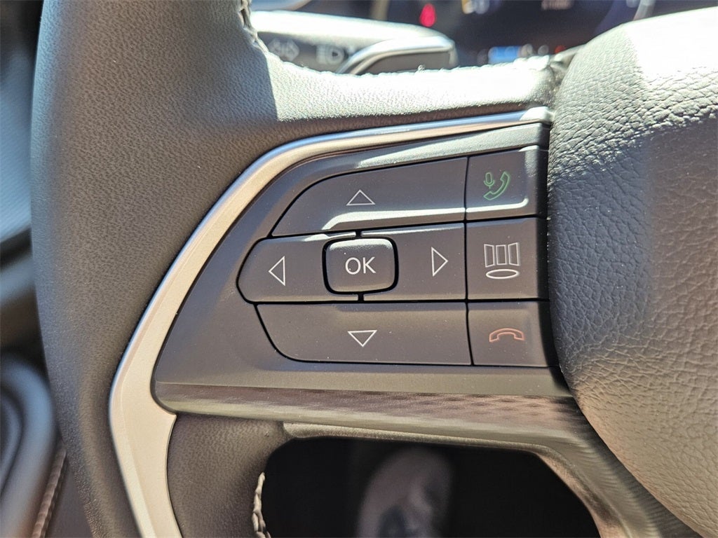 2025 Jeep Grand Cherokee GRAND CHEROKEE LAREDO X 4X2