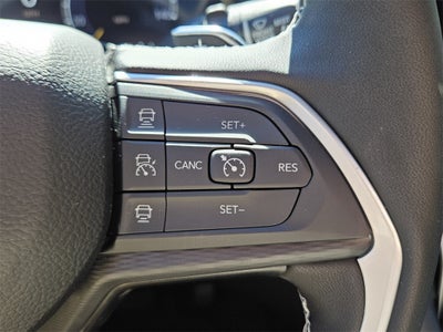 2025 Jeep Grand Cherokee GRAND CHEROKEE LAREDO X 4X2