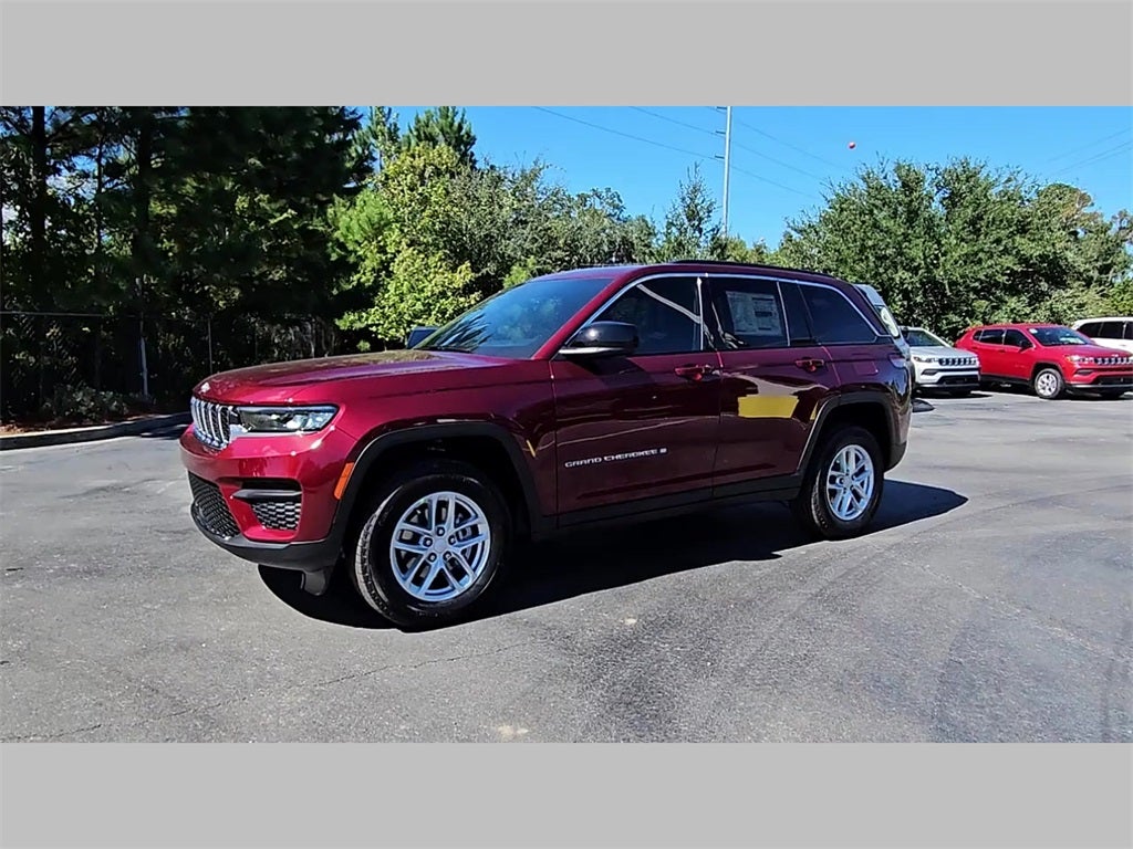 2025 Jeep Grand Cherokee GRAND CHEROKEE LAREDO X 4X2