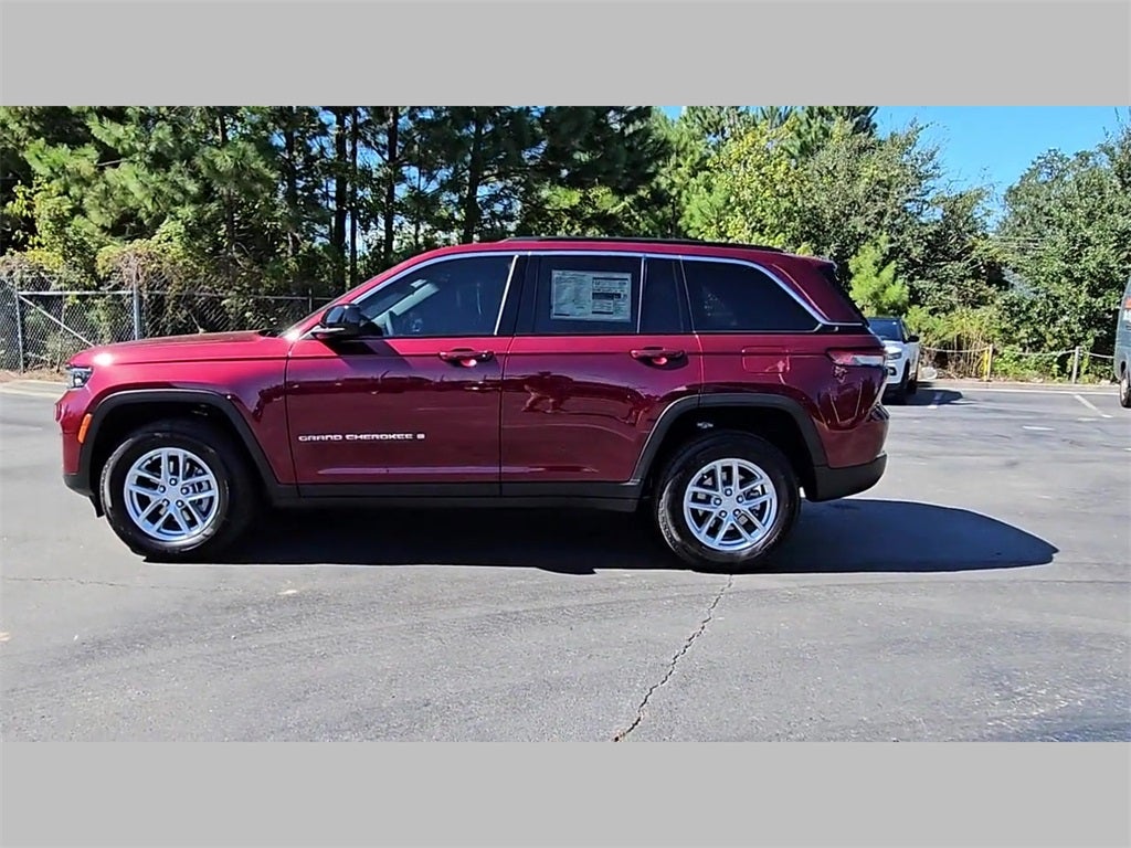 2025 Jeep Grand Cherokee GRAND CHEROKEE LAREDO X 4X2
