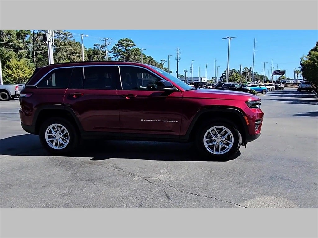 2025 Jeep Grand Cherokee GRAND CHEROKEE LAREDO X 4X2