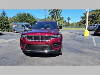 2025 Jeep Grand Cherokee GRAND CHEROKEE LAREDO X 4X2
