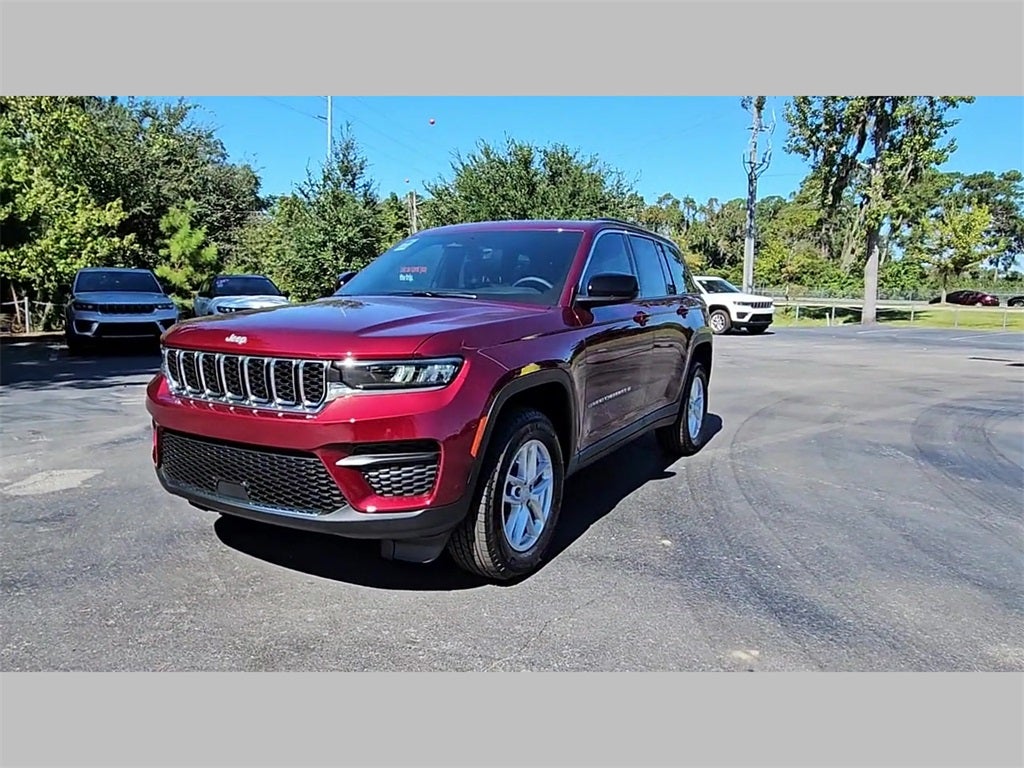 2025 Jeep Grand Cherokee GRAND CHEROKEE LAREDO X 4X2