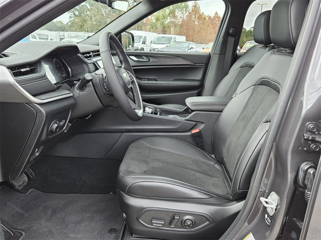 2025 Jeep Grand Cherokee GRAND CHEROKEE ALTITUDE X 4X2