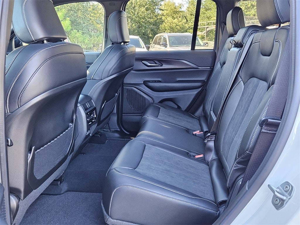 2025 Jeep Grand Cherokee GRAND CHEROKEE ALTITUDE X 4X2