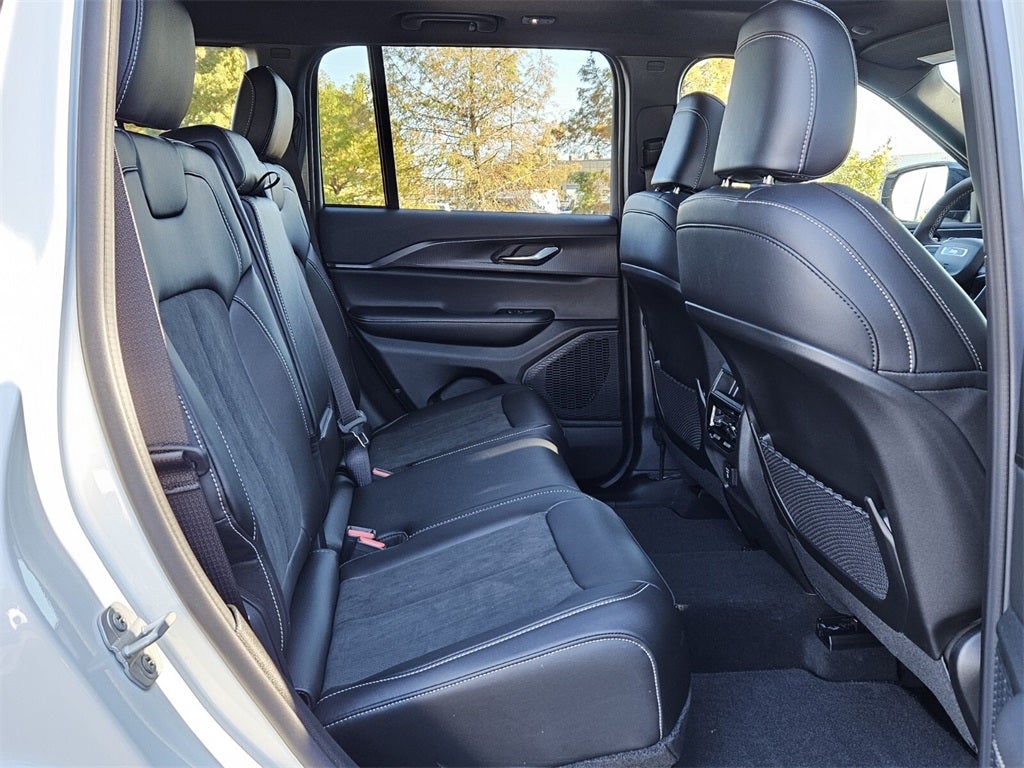 2025 Jeep Grand Cherokee GRAND CHEROKEE ALTITUDE X 4X2