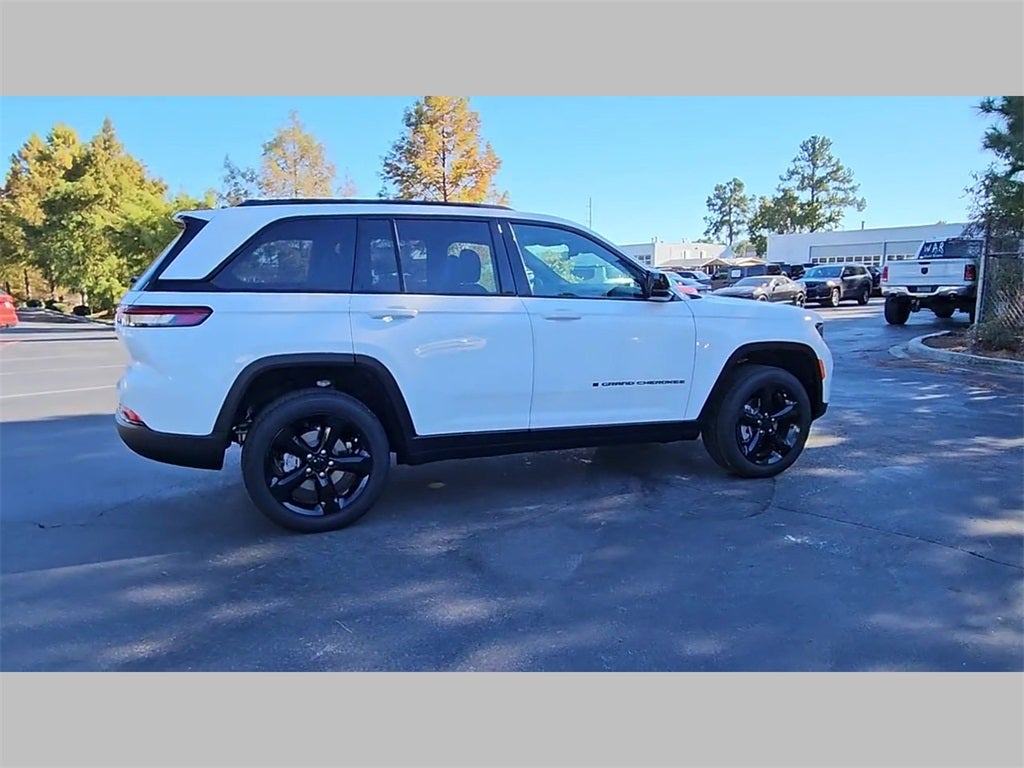 2025 Jeep Grand Cherokee GRAND CHEROKEE ALTITUDE X 4X2