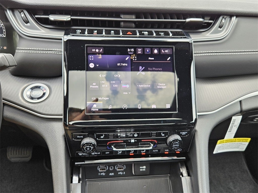 2025 Jeep Grand Cherokee GRAND CHEROKEE LAREDO X 4X2