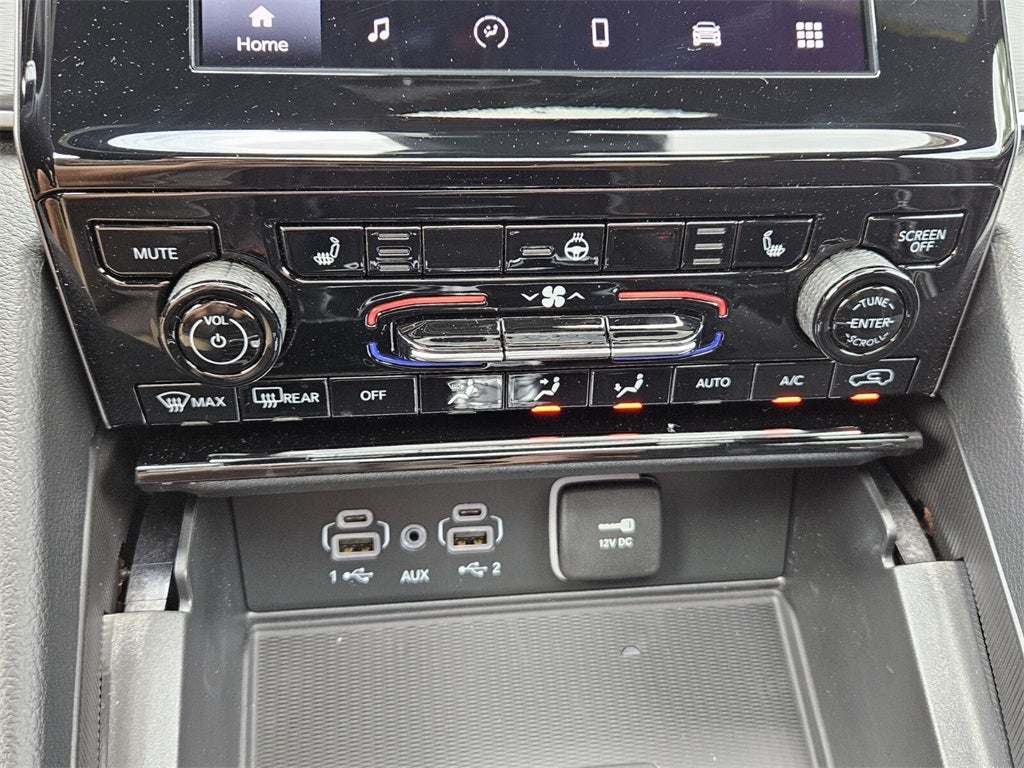 2025 Jeep Grand Cherokee GRAND CHEROKEE LAREDO X 4X2