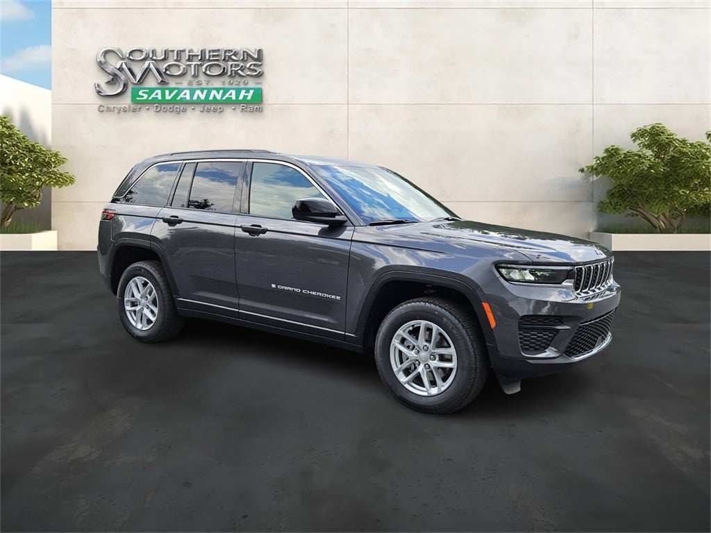 2025 Jeep Grand Cherokee GRAND CHEROKEE LAREDO X 4X2