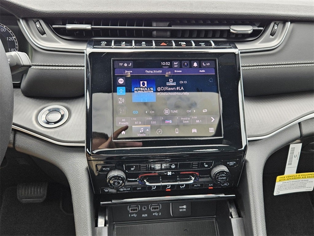 2025 Jeep Grand Cherokee GRAND CHEROKEE LAREDO X 4X2