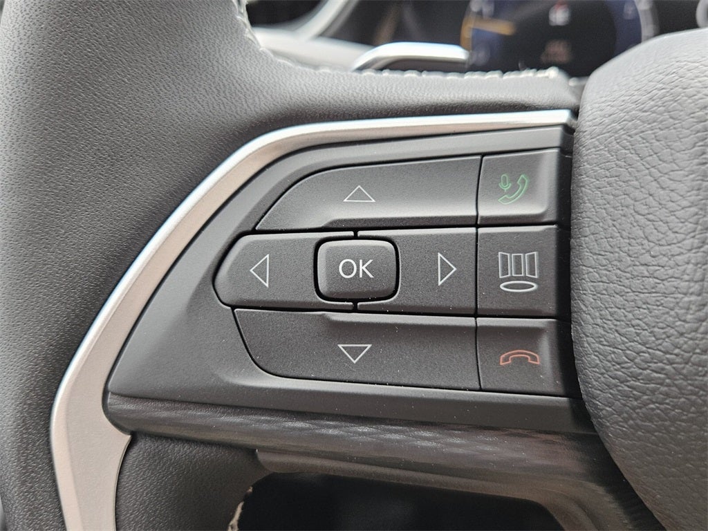 2025 Jeep Grand Cherokee GRAND CHEROKEE LAREDO X 4X2