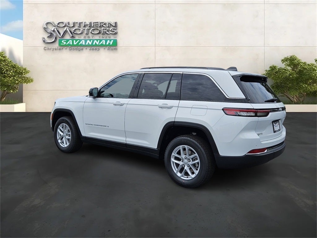 2025 Jeep Grand Cherokee GRAND CHEROKEE LAREDO X 4X2