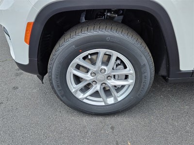 2025 Jeep Grand Cherokee GRAND CHEROKEE LAREDO X 4X2