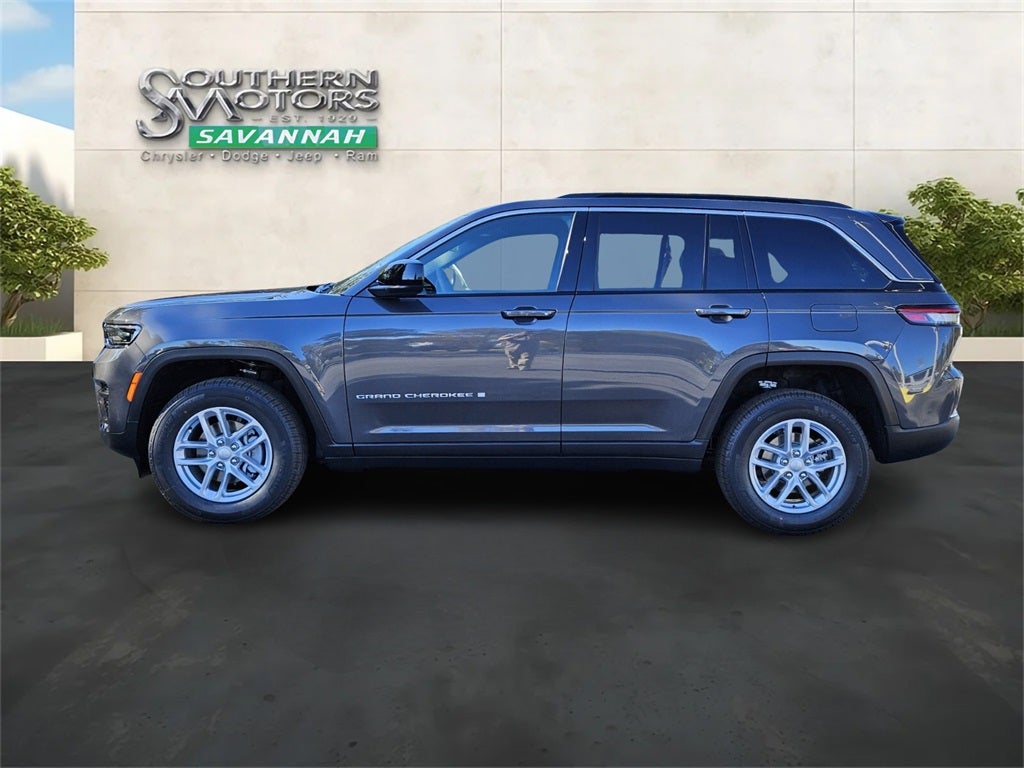 2025 Jeep Grand Cherokee GRAND CHEROKEE LAREDO X 4X2