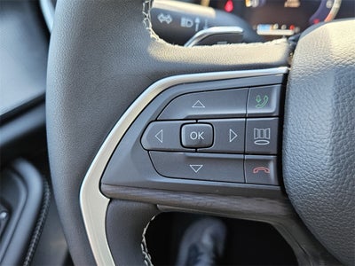 2025 Jeep Grand Cherokee GRAND CHEROKEE LAREDO X 4X2