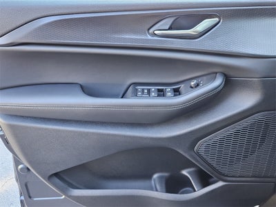 2025 Jeep Grand Cherokee GRAND CHEROKEE LAREDO X 4X2