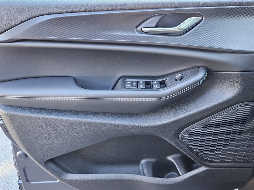 2025 Jeep Grand Cherokee GRAND CHEROKEE LAREDO X 4X2