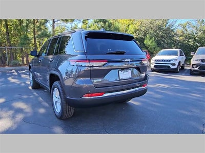 2025 Jeep Grand Cherokee GRAND CHEROKEE LAREDO X 4X2