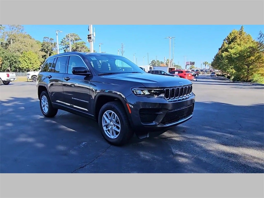 2025 Jeep Grand Cherokee GRAND CHEROKEE LAREDO X 4X2