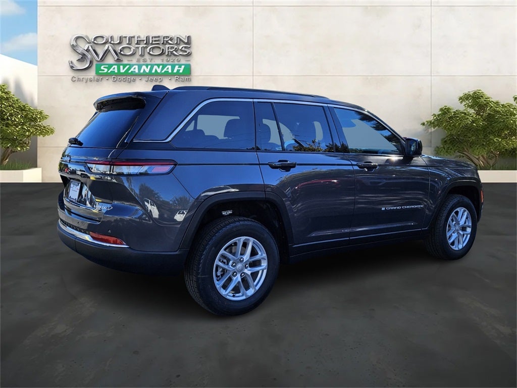 2025 Jeep Grand Cherokee GRAND CHEROKEE LAREDO X 4X2