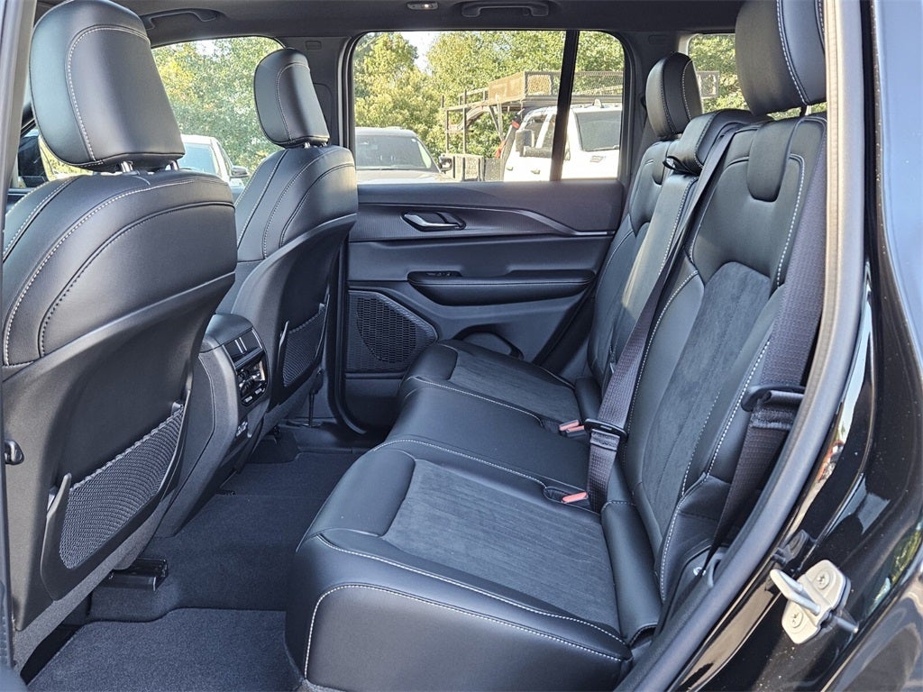 2025 Jeep Grand Cherokee GRAND CHEROKEE ALTITUDE X 4X2