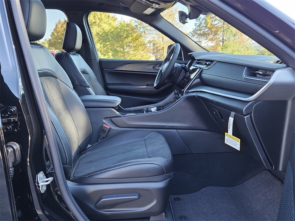 2025 Jeep Grand Cherokee GRAND CHEROKEE ALTITUDE X 4X2