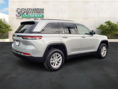 2025 Jeep Grand Cherokee GRAND CHEROKEE LAREDO X 4X2