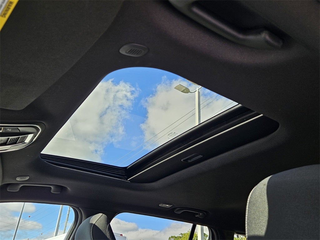 2025 Jeep Grand Cherokee GRAND CHEROKEE LAREDO X 4X2