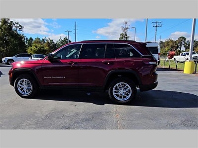 2025 Jeep Grand Cherokee GRAND CHEROKEE LAREDO X 4X2