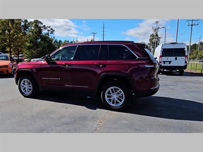 2025 Jeep Grand Cherokee GRAND CHEROKEE LAREDO X 4X2