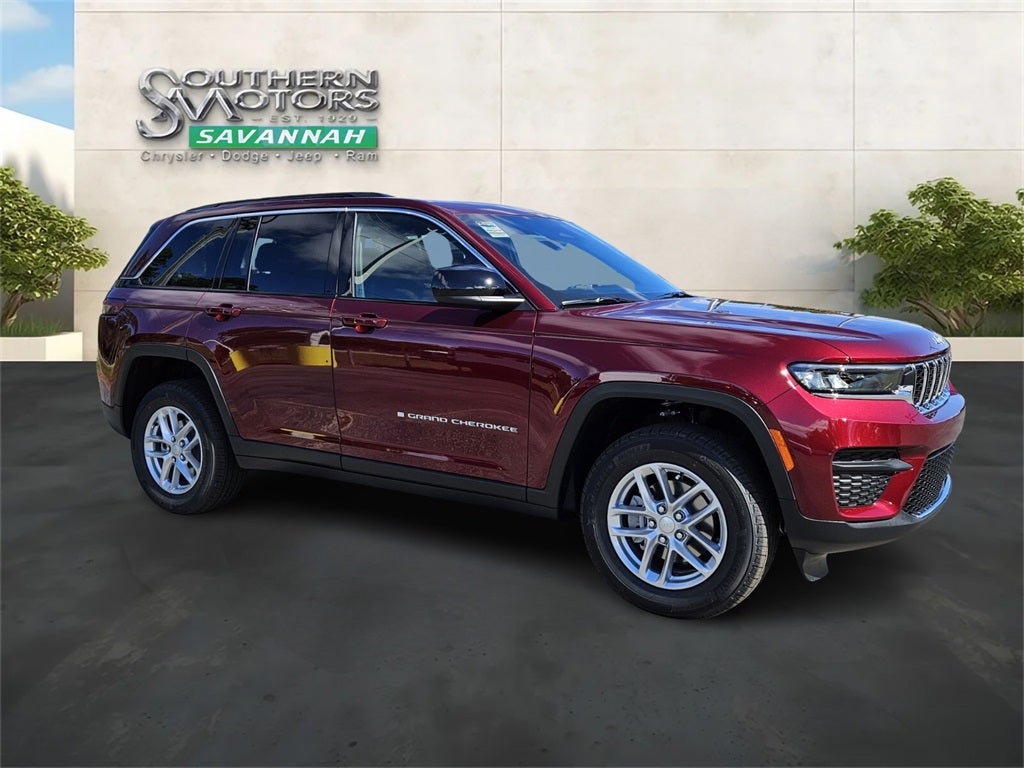 2025 Jeep Grand Cherokee GRAND CHEROKEE LAREDO X 4X2