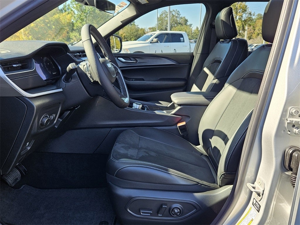 2025 Jeep Grand Cherokee GRAND CHEROKEE ALTITUDE X 4X2