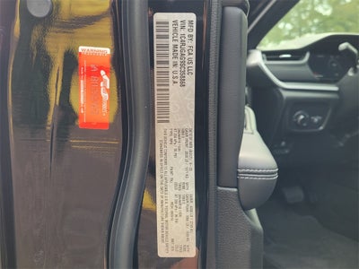 2025 Jeep Grand Cherokee GRAND CHEROKEE LAREDO X 4X2