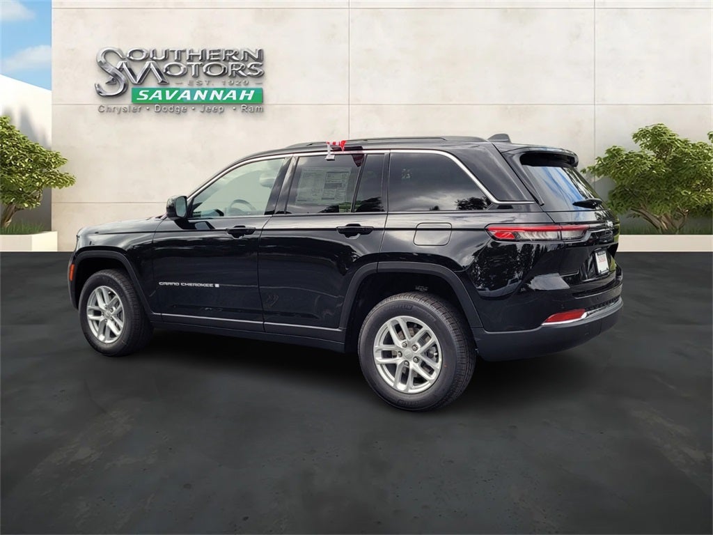 2025 Jeep Grand Cherokee GRAND CHEROKEE LAREDO X 4X2