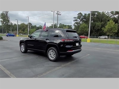 2025 Jeep Grand Cherokee GRAND CHEROKEE LAREDO X 4X2