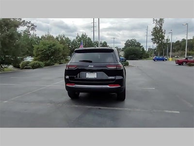 2025 Jeep Grand Cherokee GRAND CHEROKEE LAREDO X 4X2