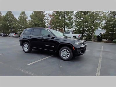 2025 Jeep Grand Cherokee GRAND CHEROKEE LAREDO X 4X2
