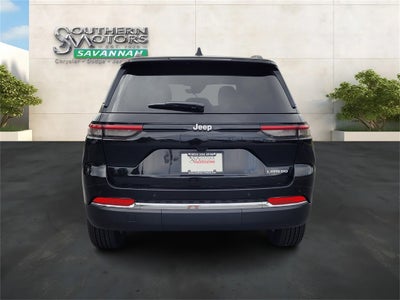 2025 Jeep Grand Cherokee GRAND CHEROKEE LAREDO X 4X2